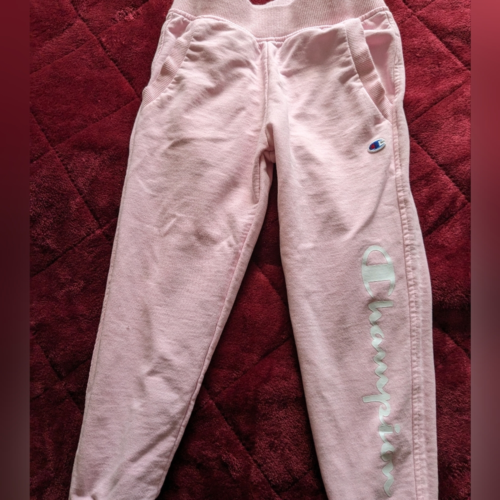 Champion kids 2 pocket sweat pants pink.